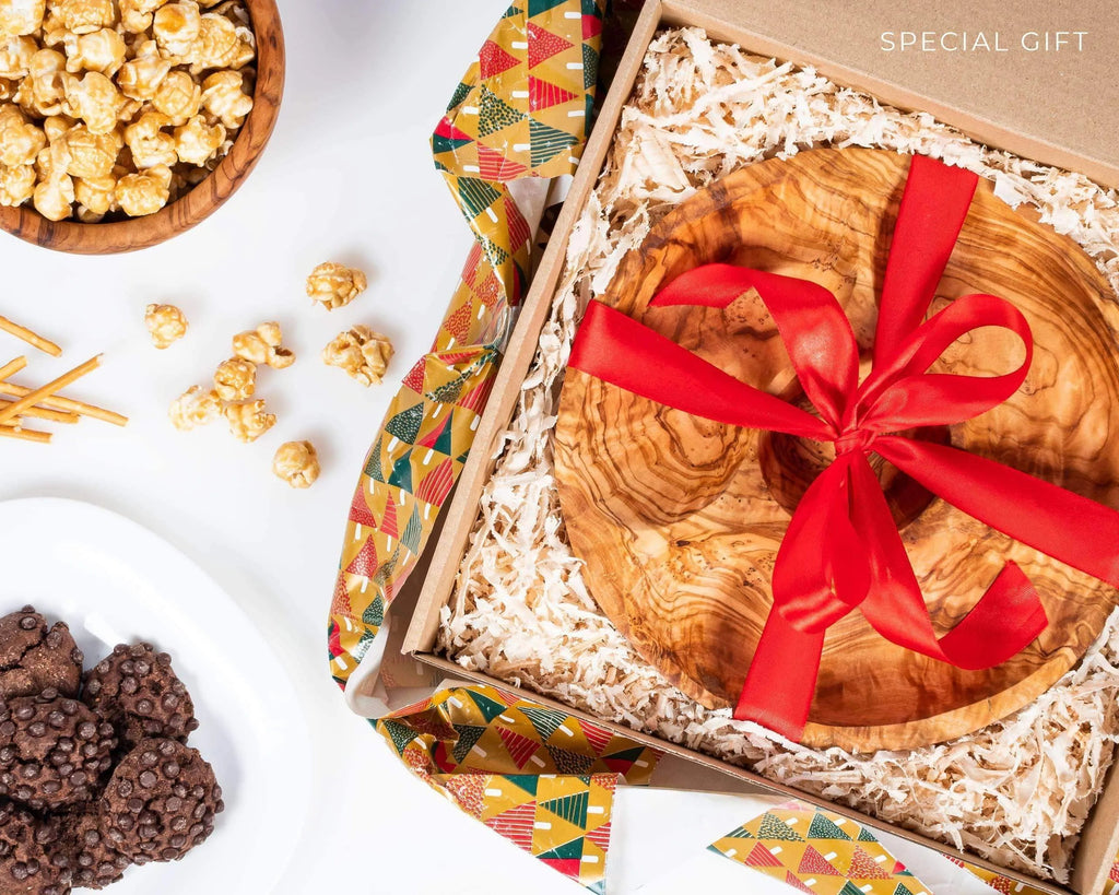 Handmade Olive Wood Snack Plate – 4-Compartment Round Appetizer Tray (8.6")