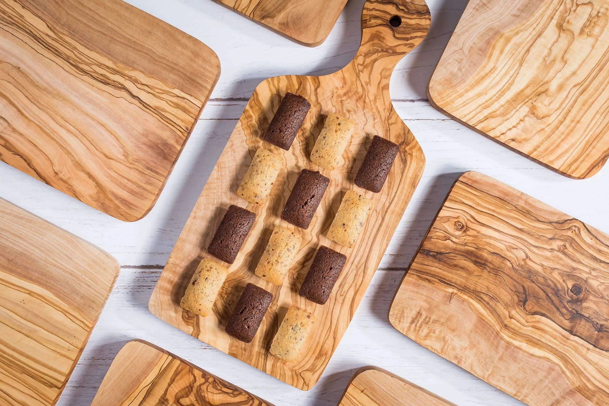Lezarcad Handmade Olive Wood Cutting Board with Handle – 35x17cm Rustic Serving & Kitchen Use