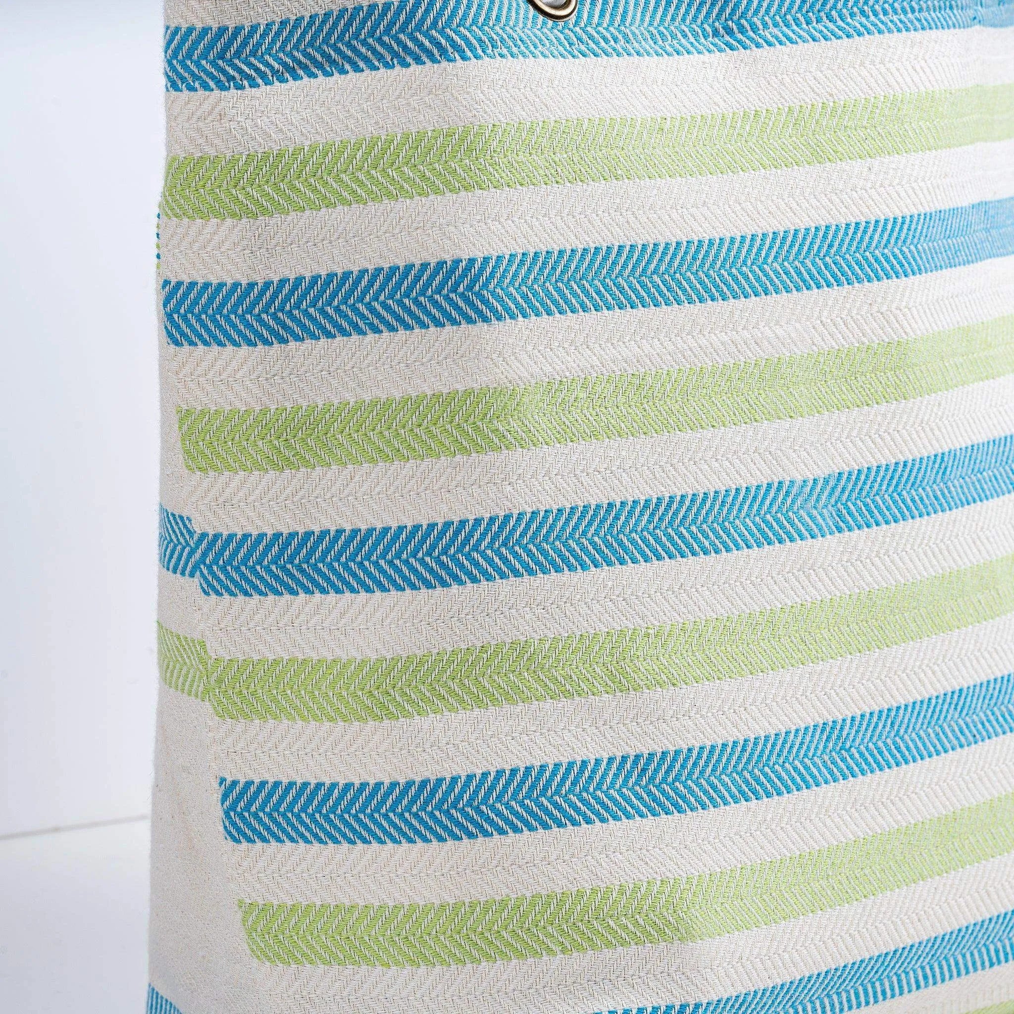Lezarcad Thermal Beach Bag with Absorbent Towel – Stylish & Spacious Tote
